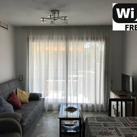 Perfect Near Port Aventura, Apartment Salou